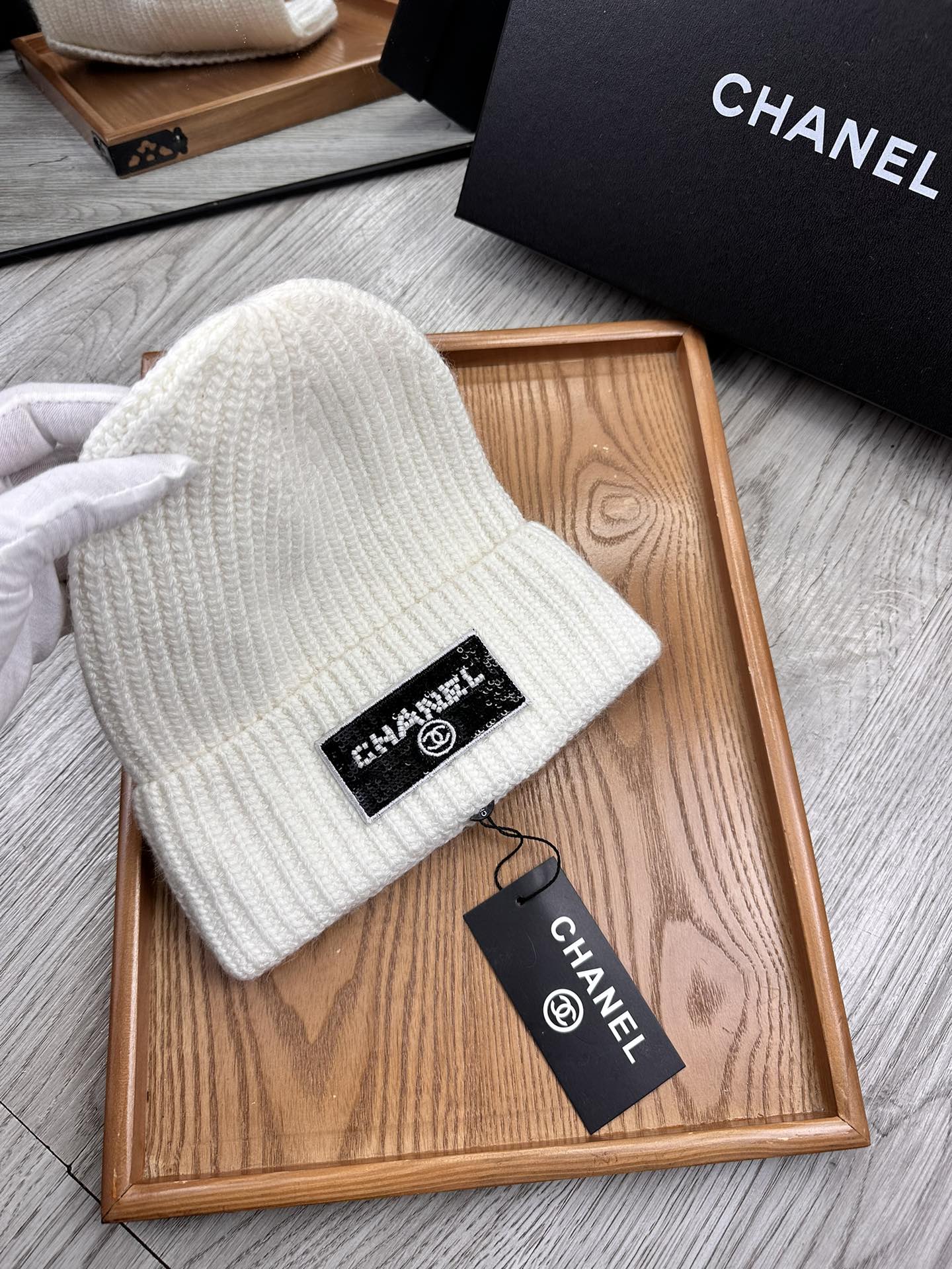 🌹。C家。【羊毛单帽】客供小羊毛！珍贵典藏的灵魂帽子！客供色纱.每个颜色都非常好看！经典！手感软腻.70