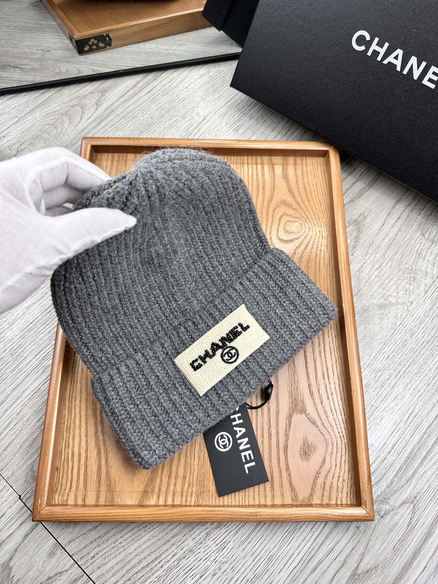 🌹。C家。【羊毛单帽】客供小羊毛！珍贵典藏的灵魂帽子！客供色纱.每个颜色都非常好看！经典！手感软腻.70