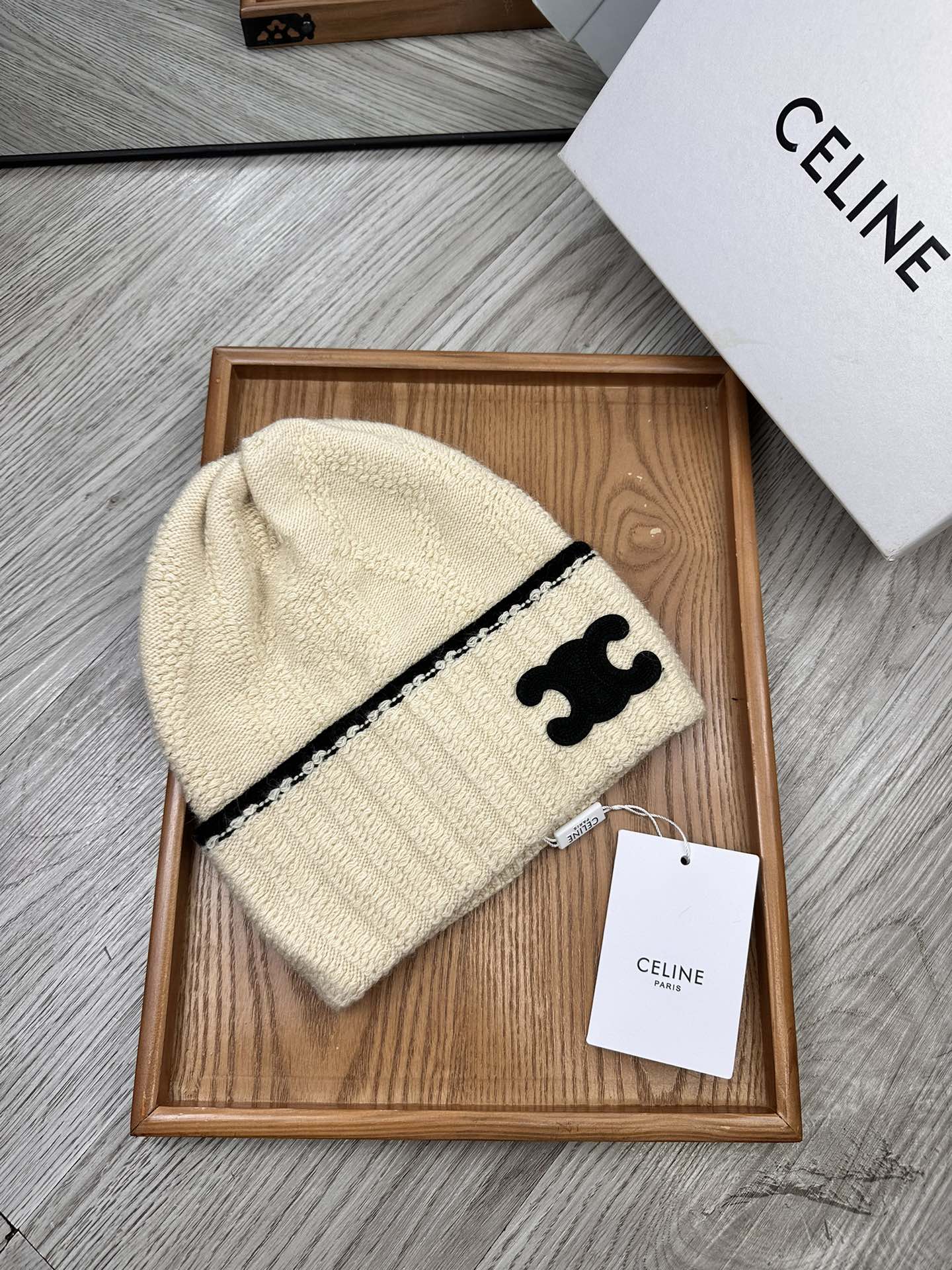 🌹。赛琳。【羊毛单帽】客供小羊毛！珍贵典藏的灵魂帽子！客供色纱.每个颜色都非常好看！经典！手感软腻.70