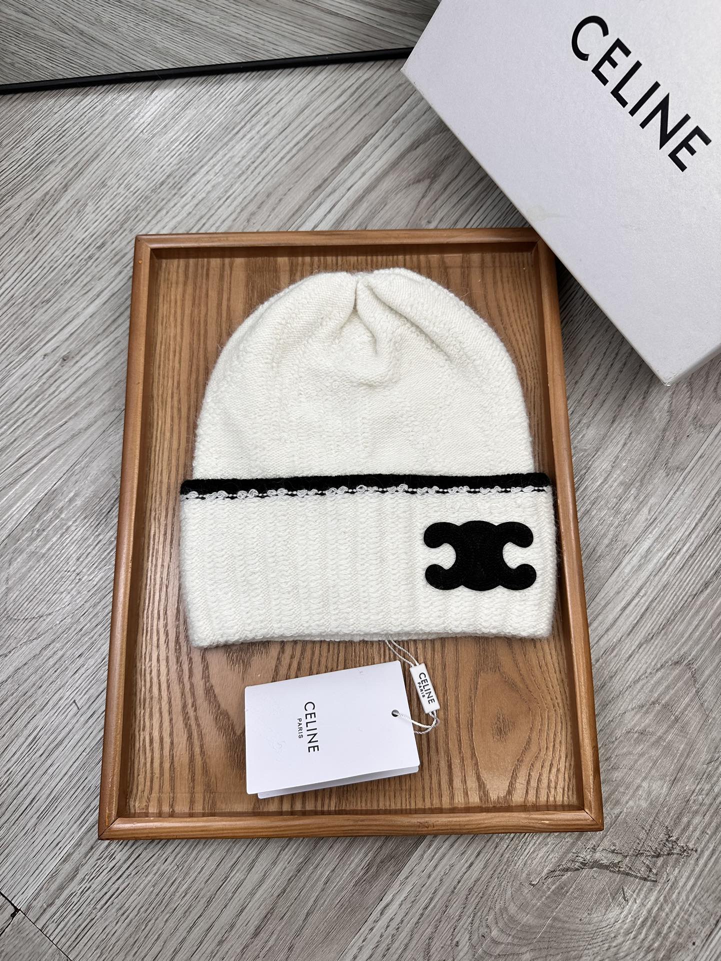 🌹。赛琳。【羊毛单帽】客供小羊毛！珍贵典藏的灵魂帽子！客供色纱.每个颜色都非常好看！经典！手感软腻.70