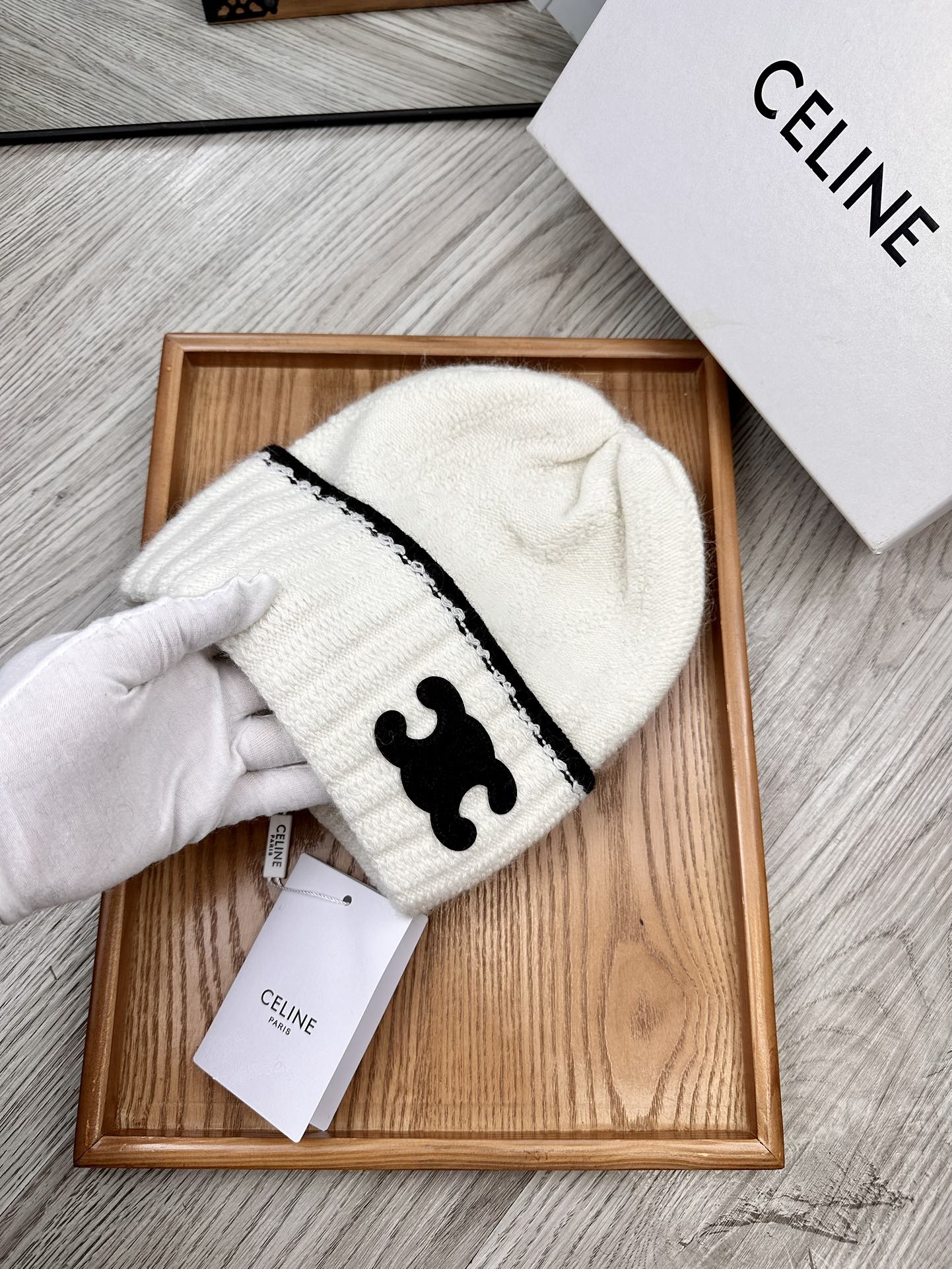 🌹。赛琳。【羊毛单帽】客供小羊毛！珍贵典藏的灵魂帽子！客供色纱.每个颜色都非常好看！经典！手感软腻.70