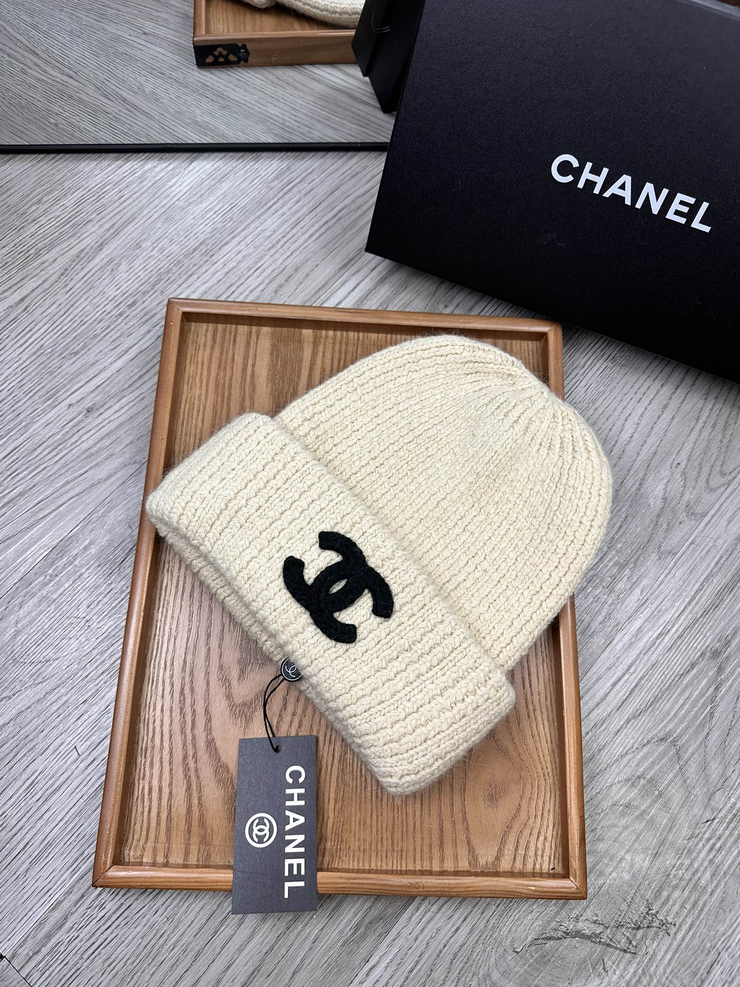 🌹。C家。【羊毛单帽】客供小羊毛！珍贵典藏的灵魂帽子！客供色纱.每个颜色都非常好看！经典！手感软腻.70