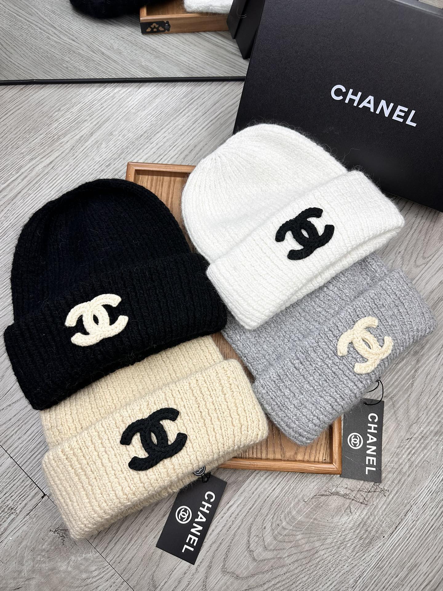 🌹。C家。【羊毛单帽】客供小羊毛！珍贵典藏的灵魂帽子！客供色纱.每个颜色都非常好看！经典！手感软腻.70