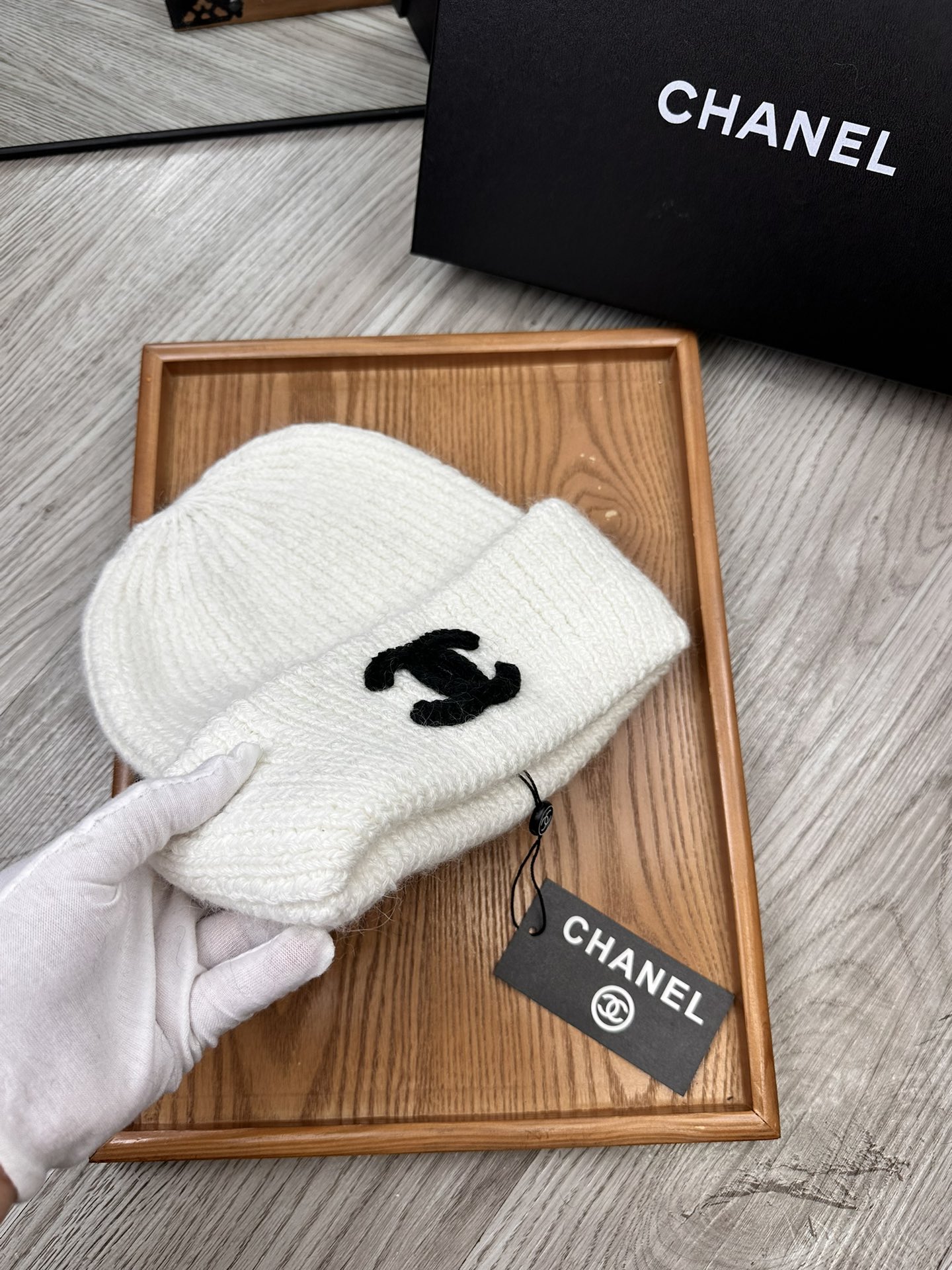 🌹。C家。【羊毛单帽】客供小羊毛！珍贵典藏的灵魂帽子！客供色纱.每个颜色都非常好看！经典！手感软腻.70