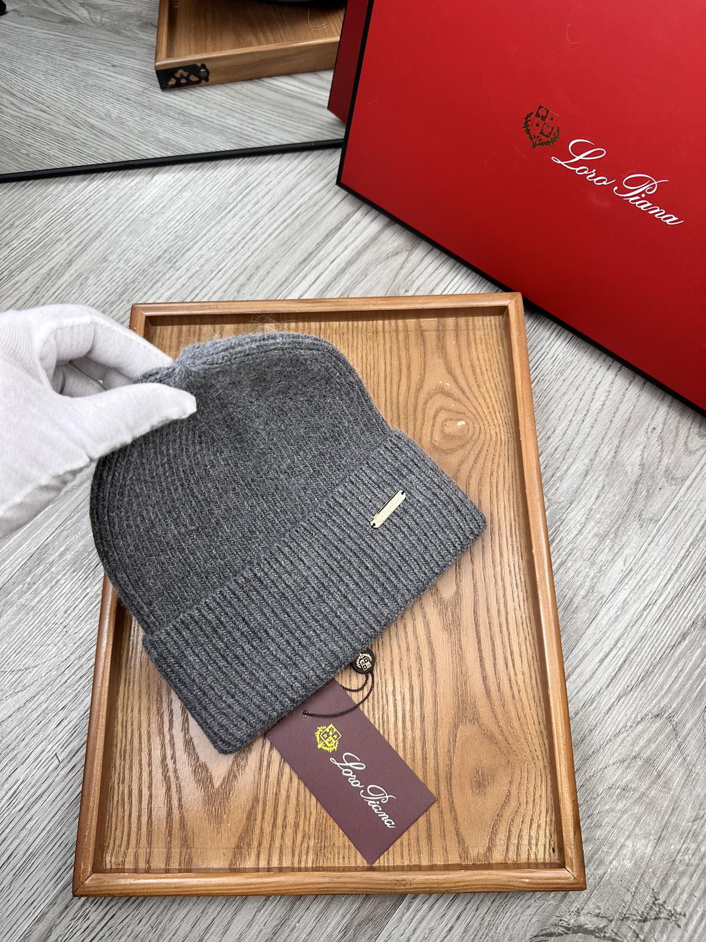 🌹。LP。【羊毛单帽】客供小羊毛！珍贵典藏的灵魂帽子！客供色纱.每个颜色都非常好看！经典！手感软腻.70