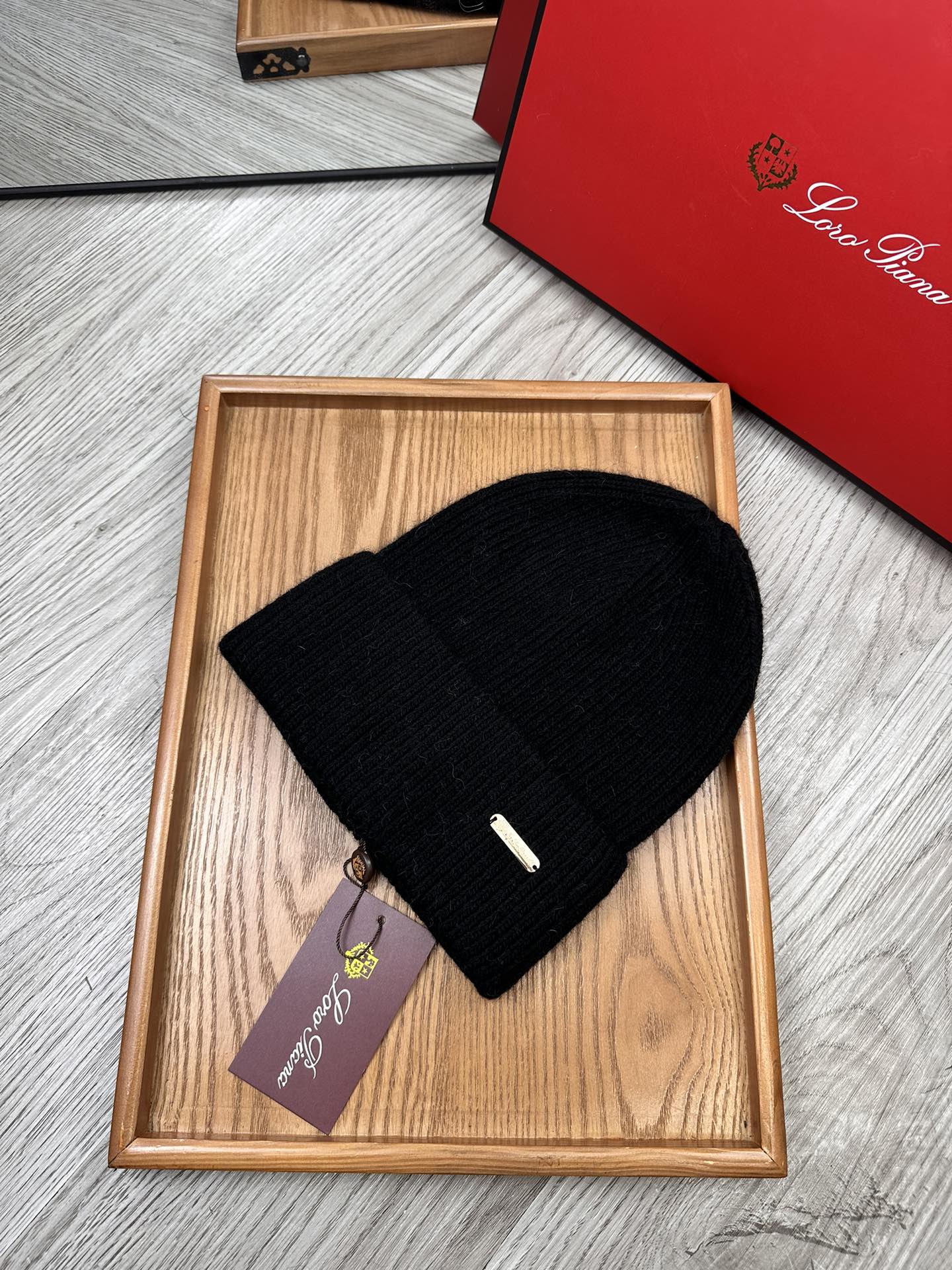 🌹。LP。【羊毛单帽】客供小羊毛！珍贵典藏的灵魂帽子！客供色纱.每个颜色都非常好看！经典！手感软腻.70