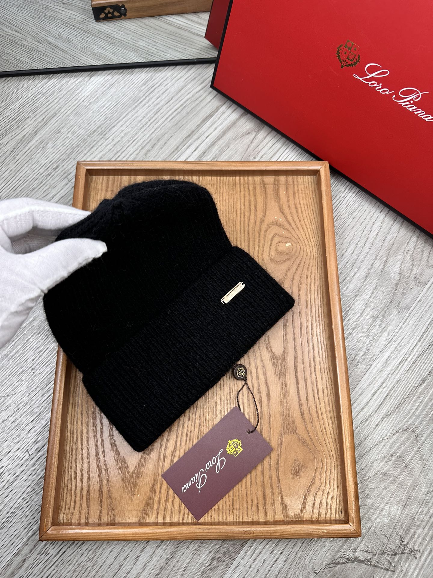 🌹。LP。【羊毛单帽】客供小羊毛！珍贵典藏的灵魂帽子！客供色纱.每个颜色都非常好看！经典！手感软腻.70