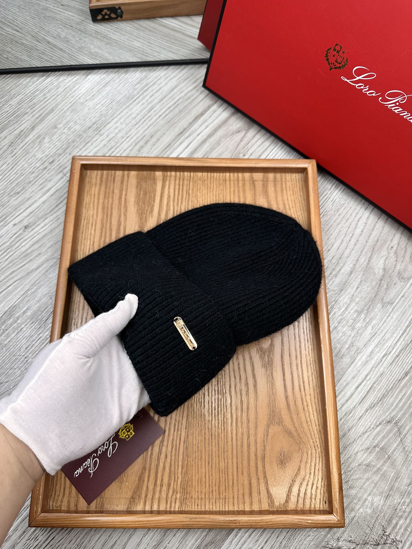 🌹。LP。【羊毛单帽】客供小羊毛！珍贵典藏的灵魂帽子！客供色纱.每个颜色都非常好看！经典！手感软腻.70