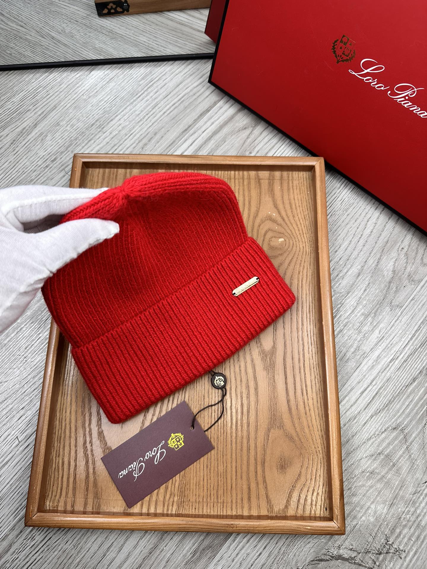 🌹。LP。【羊毛单帽】客供小羊毛！珍贵典藏的灵魂帽子！客供色纱.每个颜色都非常好看！经典！手感软腻.70