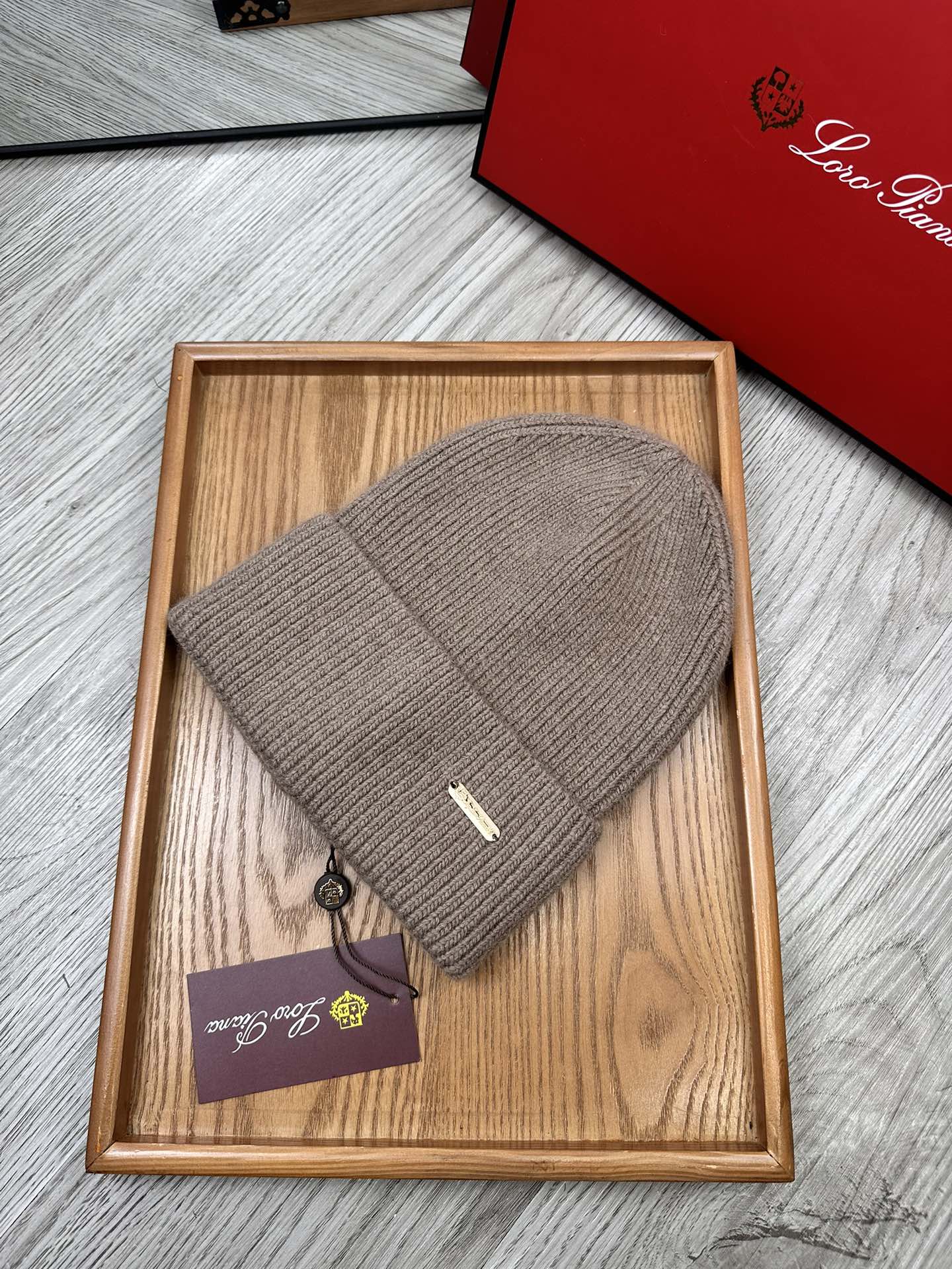 🌹。LP。【羊毛单帽】客供小羊毛！珍贵典藏的灵魂帽子！客供色纱.每个颜色都非常好看！经典！手感软腻.70