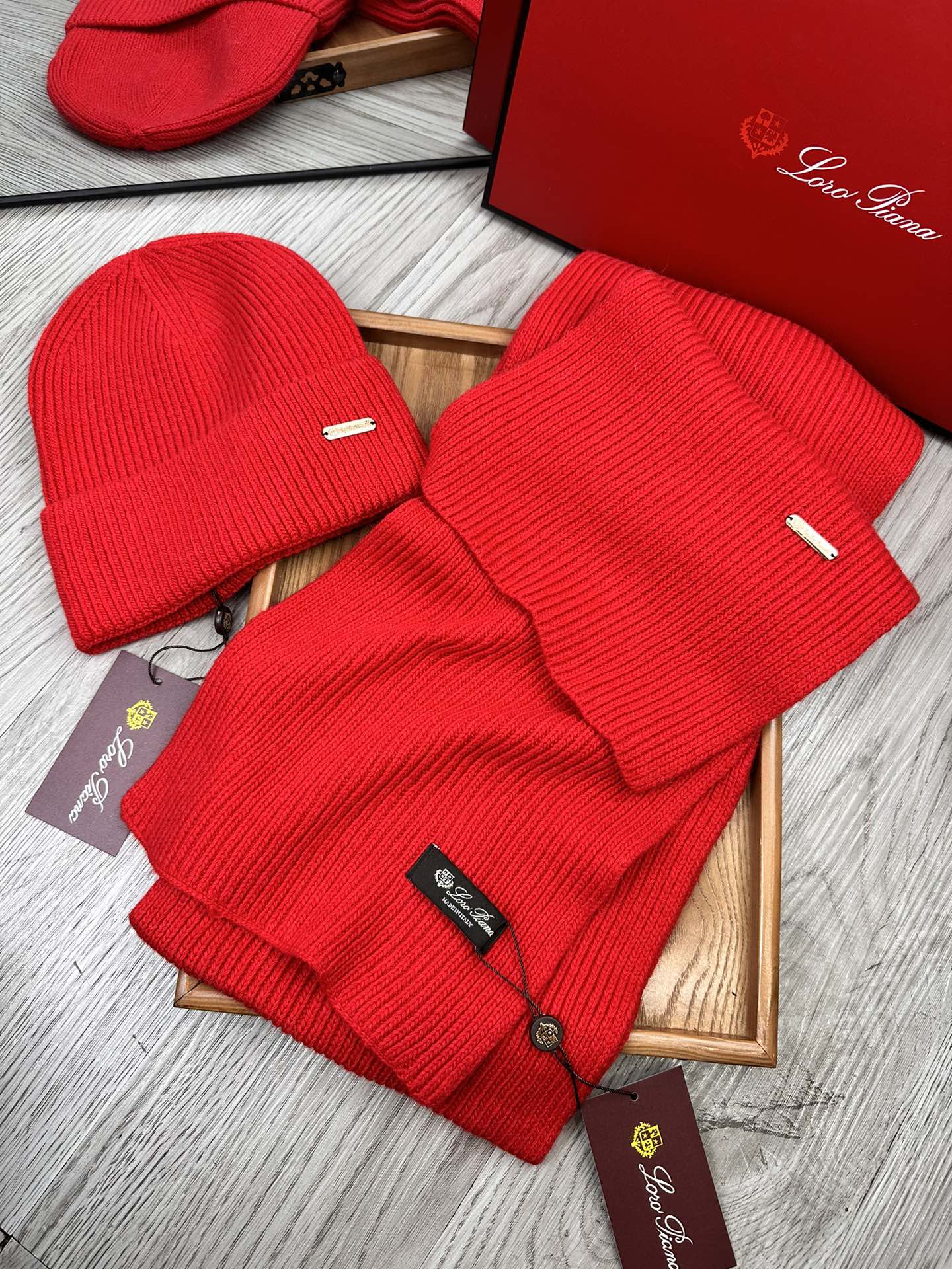 “Classic Wool Rabbit Hair Turban Hat for Men and Women – Multiform and Warm” - 图片 4
