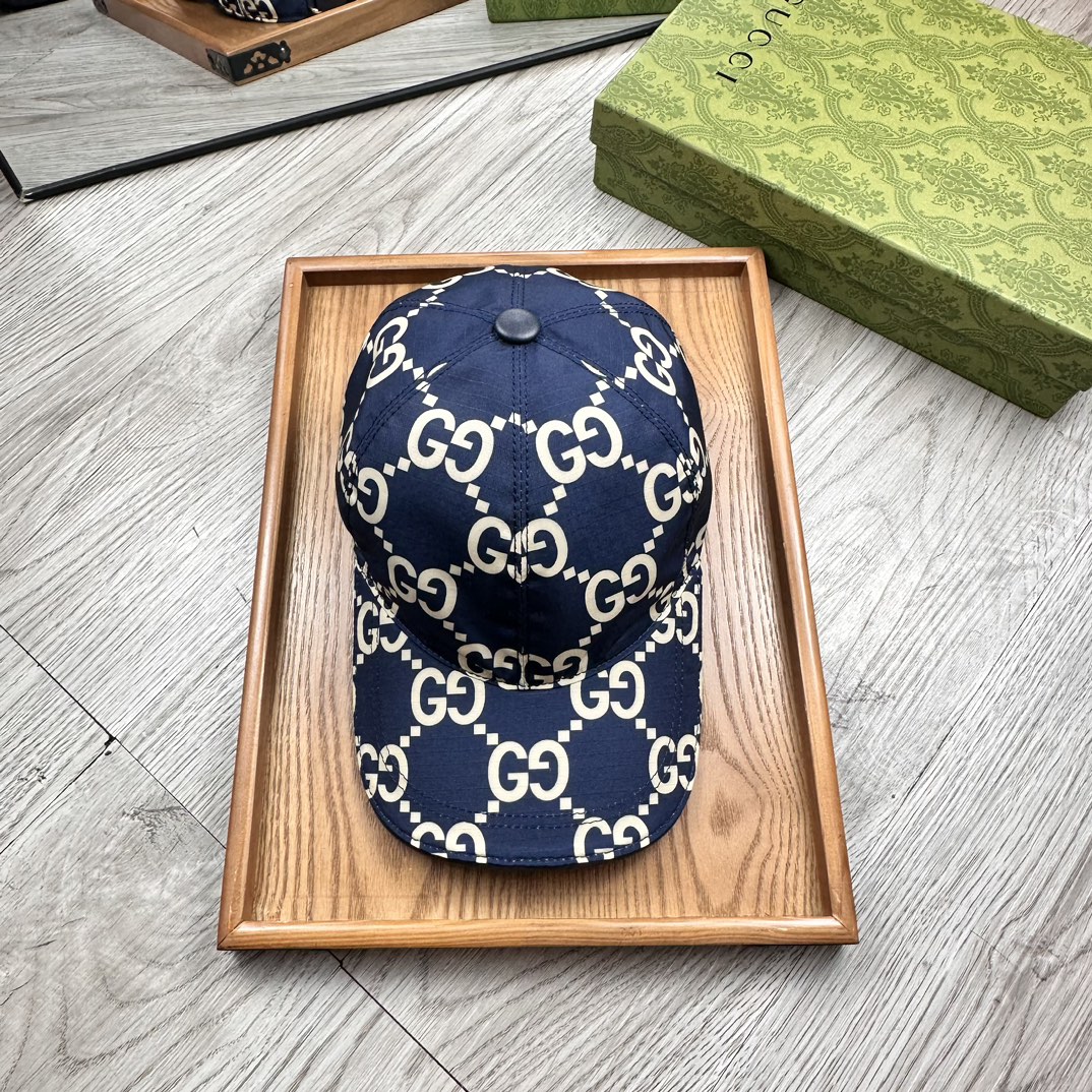 High-End Fashion Hats: Oxford Material, Cow Skin, Exceptional Quality and Details