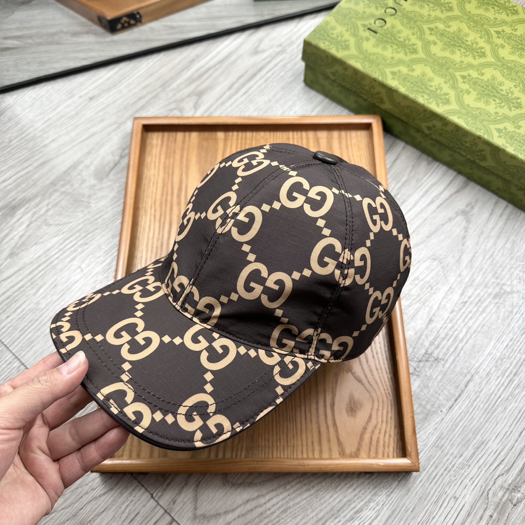 High-End Fashion Hats: Quality Oxford Material, Cow Skin, and Unique Details - 图片 5