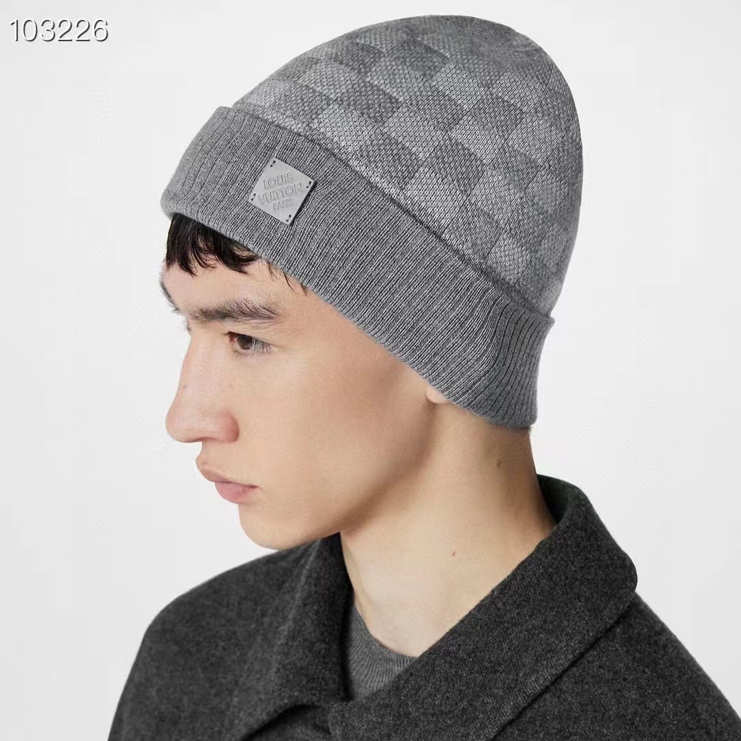 NO:617609,Special price. L’s house. [Wool Single Hat] is finally ready for you to ship!  !  Orders placed directly from counters and counters. The electronic version and confirmation information will be photographed for you. Small wool is supplied to customers!  A precious collection of soul hats!  Colored yarn supplied by customers. Every color is very beautiful!  classic!  It feels soft and greasy. The yield of this kind of goat hair is very low. The quantity is very small!  A combed lamb can only produce 30-40g of wool. Such a hat requires three or four lambs. Don't compare it with ordinary hats on the market. Is the yarn supplied by the customer good? The market products are incomparable!  The materials are top-notch and luxurious. This is the charm of the product. It is easy to get in and out of the counter. If you come to the mixed counter, you will definitely buy it. I love the plain color and every color. And it is durable!  It can be worn by men, women and children!  When you see the real thing, you can beautify your hat, bucket hat, baseball cap, knitted hat, hat, louis vuitton, espadrilles, hats19860909特价.L家.【羊毛单帽】终于等到你出货啦！！专柜专柜专柜直接下的订单.电子版合确认信息拍你们.客供小羊毛！珍贵典藏的灵魂帽子！客供色纱.每个颜色都非常好看！经典！手感软腻.这种小山羊毛产量极低.数量极少！一只小羊精梳过的小羊仅能产出30-40g的羊毛.这么一个帽子得三四只小羊.不要拿市面上普通帽子冒充相比.客供的纱线好吗.市场货没得比！用料顶级奢华这就是产品的魅力.轻松出入专柜.混专柜的来必收.素色每个颜色都爱.而且美耐级了！男女老少均可用佩戴！见到实物你们能美化了帽子渔夫帽棒球帽针织帽,帽子,louis vuitton,espadrilles,hats,hat