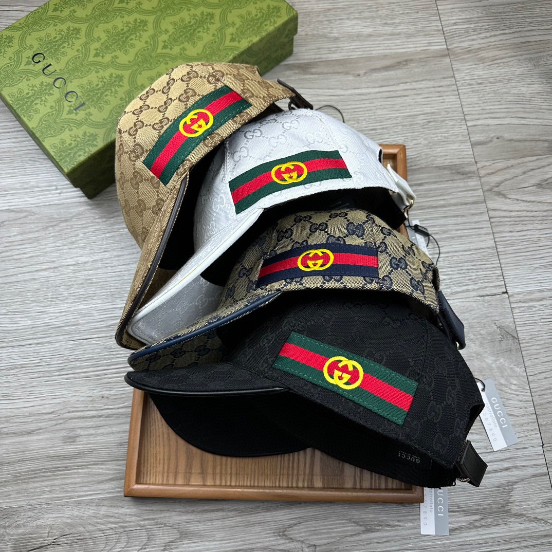 NO:195268,.G Home.Webing Style - Circle [Super A Quality] Latest Style!  Fashion trend, high-end workmanship!  Every hat is made with care!  Oxford material!  First layer of cowhide!  It is equipped with a box, dust bag, extraordinary quality, and details are also very important. Leather cap nails, leather adjustment belt!  Hat fisherman hat baseball hat knit hat, hat, gucci, espadrilles, cowhide, hats19860909.G家.织带款-圈圈【超A品质】最新款！时尚潮流,高端做工！每一个帽子都是用心之作！牛津材质！头层牛皮！配盒子、防尘袋、非一般的品质,细节也很重要.真皮帽钉,真皮调节带！帽子渔夫帽棒球帽针织帽,帽子,gucci,espadrilles,cowhide,hats,hat