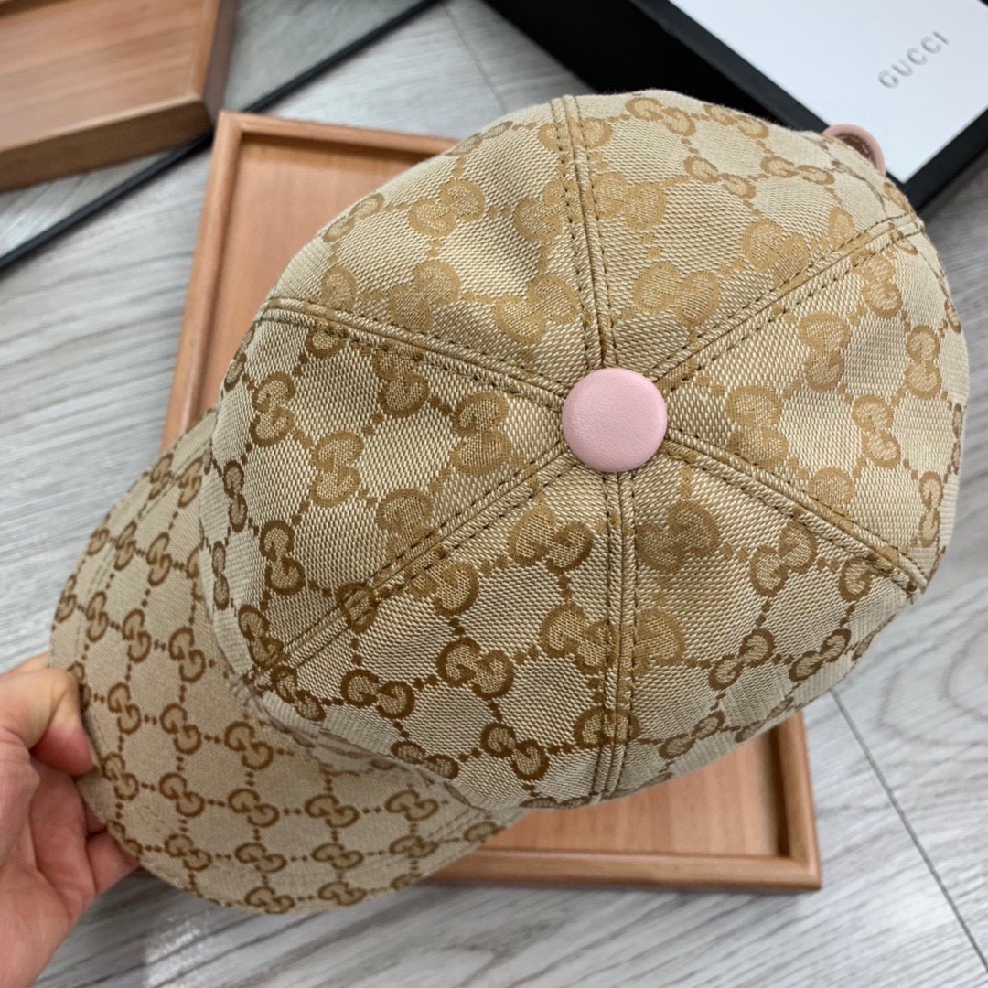 High-End Monochrome Leather Hats with Oxford Material and Special Details - 图片 8
