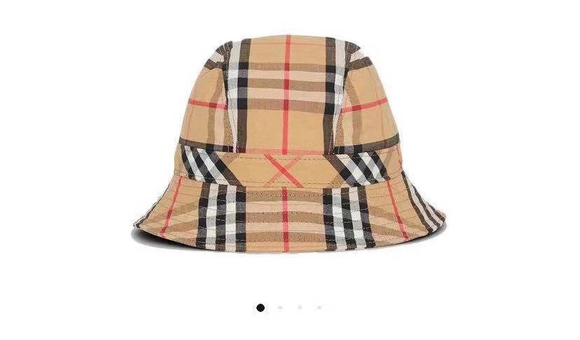 NO:201659,.B home. [Super A Fisherman's Hat] with original dustproof bag, original box!  Zhou Dongyu has the same fisherman's hat!  High-end material!  Three-dimensional cutting design!  The number one trend of hats this year is definitely the fisherman’s hat!  This year's fisherman's hats are full of charm!  Authentic mold opening, very versatile, universal for both men and women!  Dear ones, please see the details!  The car line is neat!  Breathable and comfortable inner!  Hat fisherman hat baseball hat knit hat, hat, espadrilles,hats19860909.B家.【超A渔夫帽】配原版防尘袋子,原版盒子！周冬雨同款渔夫帽！高端材质！立体裁剪设计！今年帽子第一流行趋势绝对是渔夫帽！今年的渔夫帽满目玲琅！正品开模、非常百搭、男女通用！亲们可以看细节！车线整齐！透气舒适内里！帽子渔夫帽棒球帽针织帽,帽子,espadrilles,hats,hat