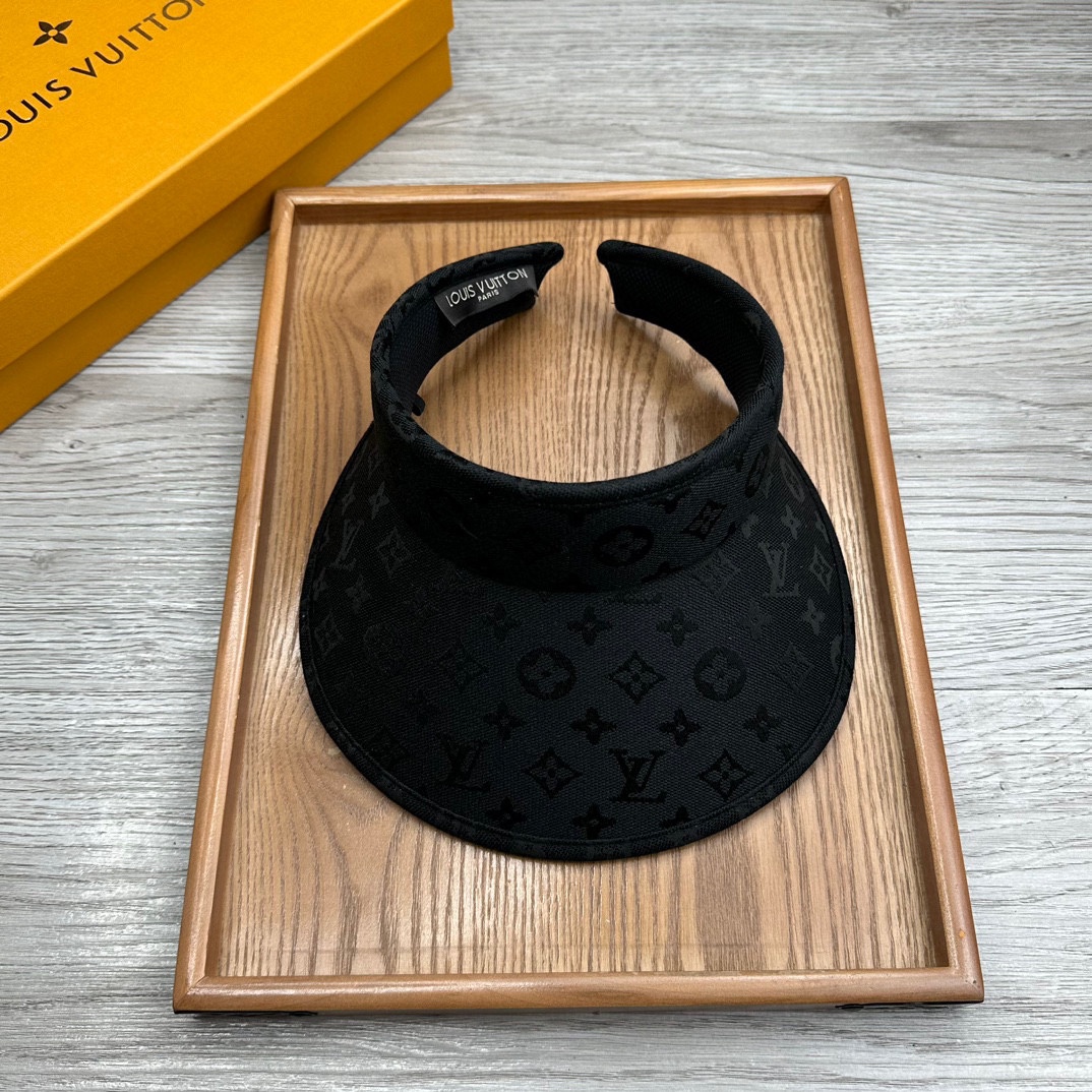 NO:208065,Special offer.L Home. New empty top hat, beautiful, simple and elegant, fashionable and generous, low-key and luxurious, sun protection, both fashionable and versatile!  You deserve it!  No matter how many numbers are, the hat shape is really beautiful!  The rate of returning to the street is very high!  Hat Straw Hat Fisherman Hat Baseball Hat, Hats, louis vuitton, espadrilles,hats19860909特价.L家.新款空顶帽,美美哒～简单大气～时尚大方～低调奢华～防晒,时尚两不误,百搭款！你值得拥有！不分码数,帽型真的非常好看！上街回头率超高！帽子草帽渔夫帽棒球帽,帽子,louis vuitton,espadrilles,hats,hat