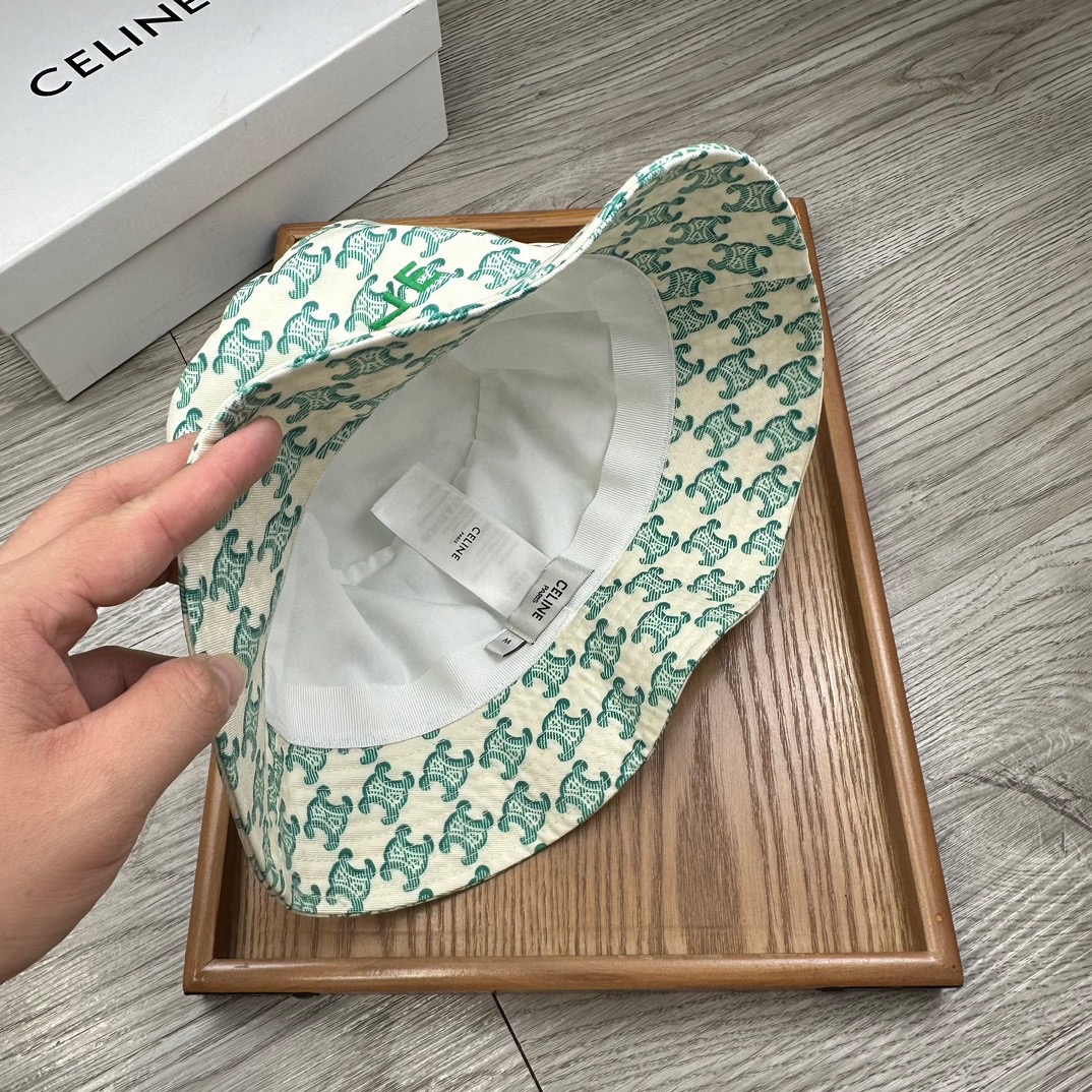 。赛琳。印花渔夫！【配防尘袋】高端舒适！高端材质！！今年帽子第一流行趋势绝对是渔夫帽！今年的渔夫帽满目玲