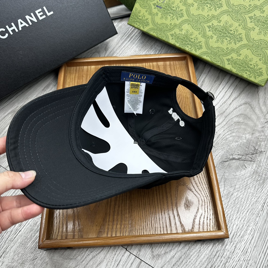 。Polo。原版11拼接包边纯棉刺绣小标鸭舌帽。【配防尘袋】细节决定品质！灰常厚实！非市面上那种薄布，软
