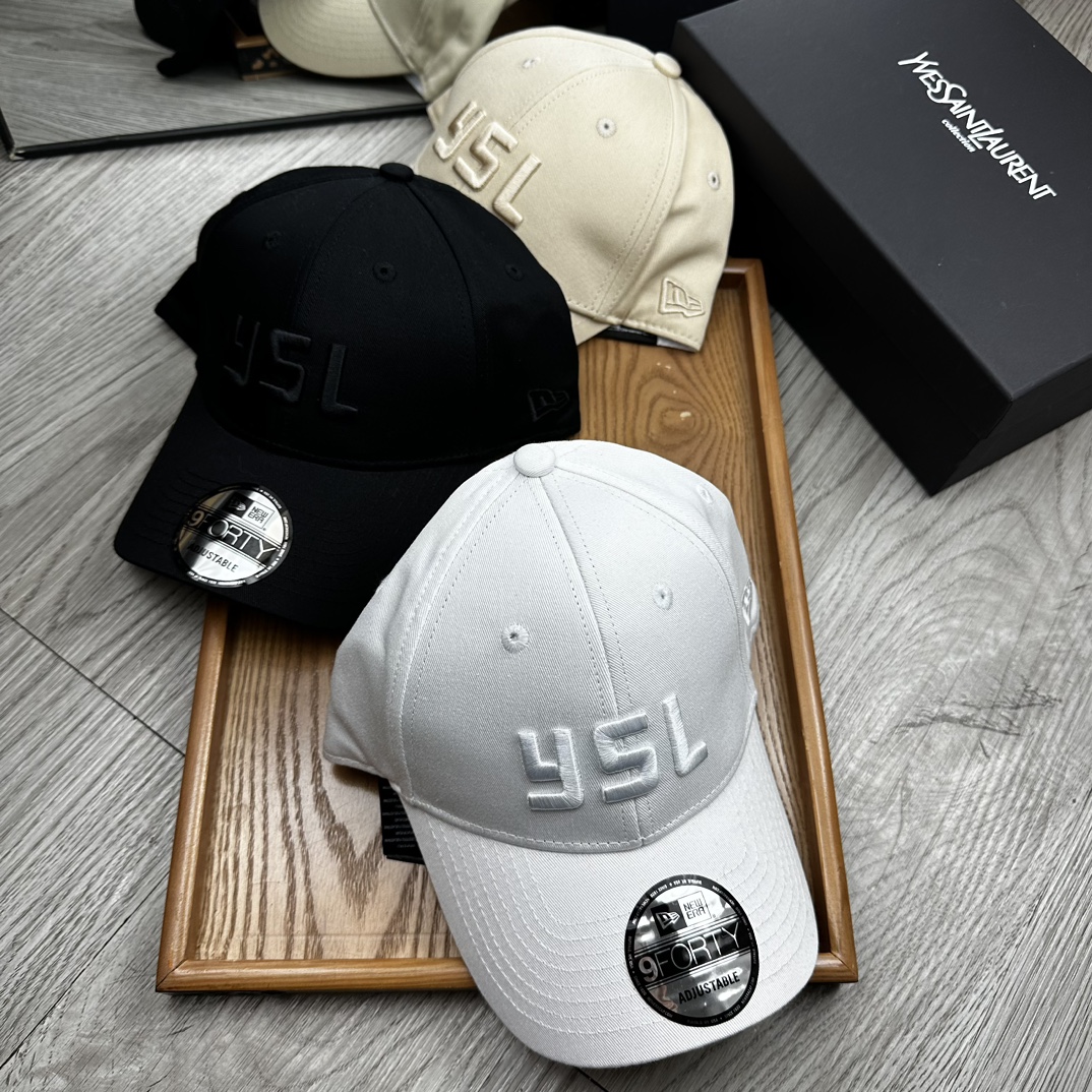 。YSL。YSL & Ny 联名款。【配防尘袋】细节决定品质！材质：纯棉！透气性好！春天挡风，夏天防晒必