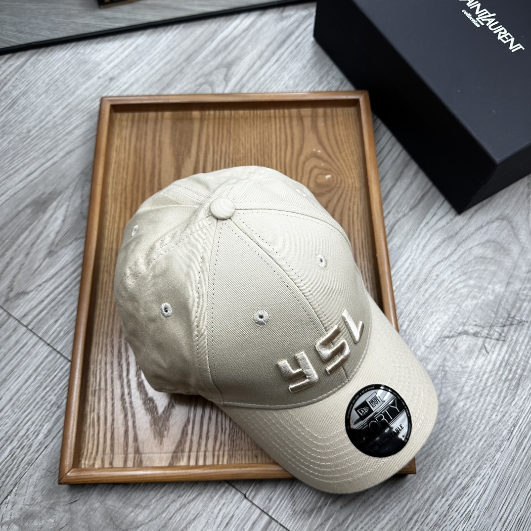 。YSL。YSL & Ny 联名款。【配防尘袋】细节决定品质！材质：纯棉！透气性好！春天挡风，夏天防晒必