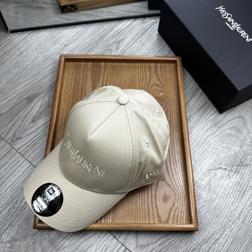 。YSL。YSL & Ny 联名款。【配防尘袋】细节决定品质！材质：纯棉！透气性好！春天挡风，夏天防晒必