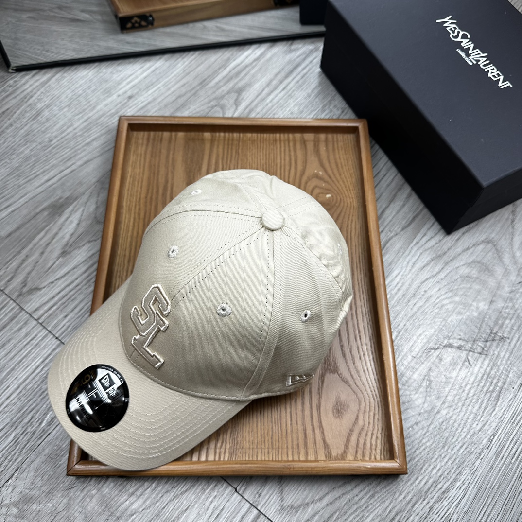 。YSL。YSL & Ny 联名款。【配防尘袋】细节决定品质！材质：纯棉！透气性好！春天挡风，夏天防晒必