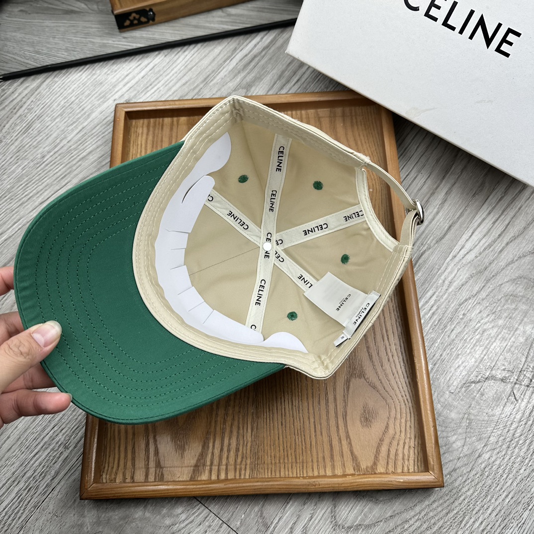 。赛琳。原版11撞色鸭舌帽。【配防尘袋】细节决定品质！原版内里原版标！原版压花五金调节扣！欢迎对比品质P