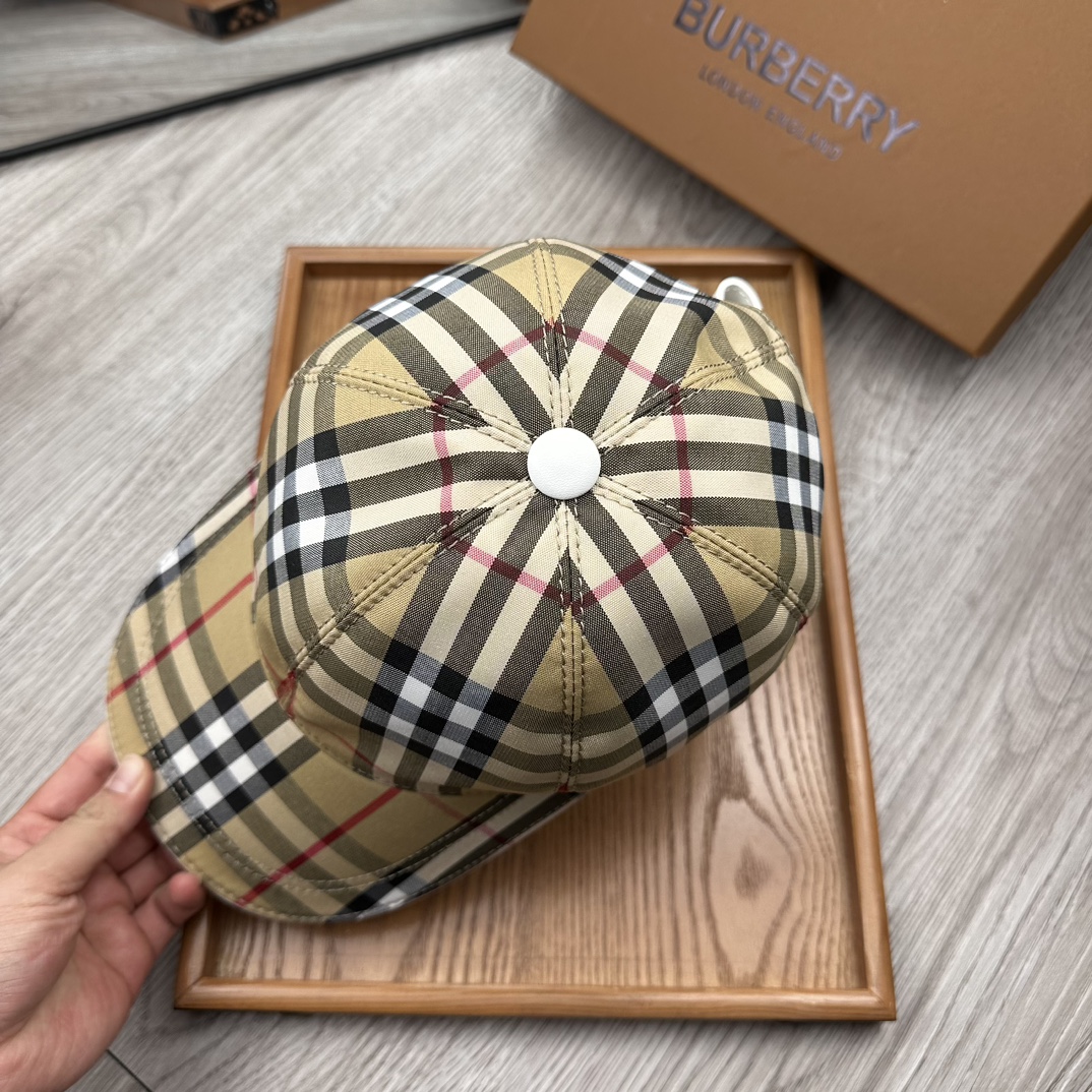 High-End Fashion Hats: Handcrafted with Oxford Material and Special Details - 图片 8