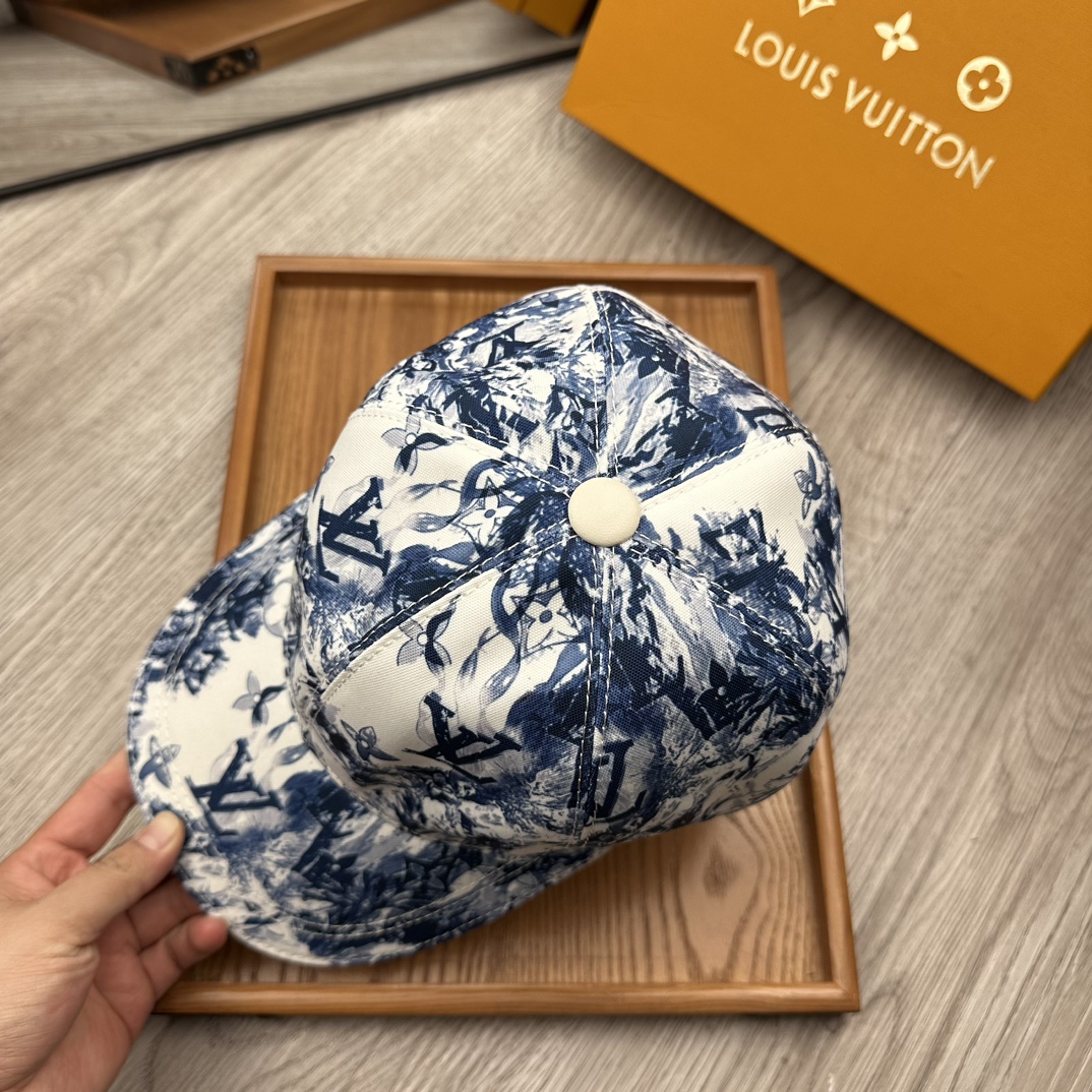 High-End Fashion Hats: Handcrafted with Care and Quality Materials - 图片 8
