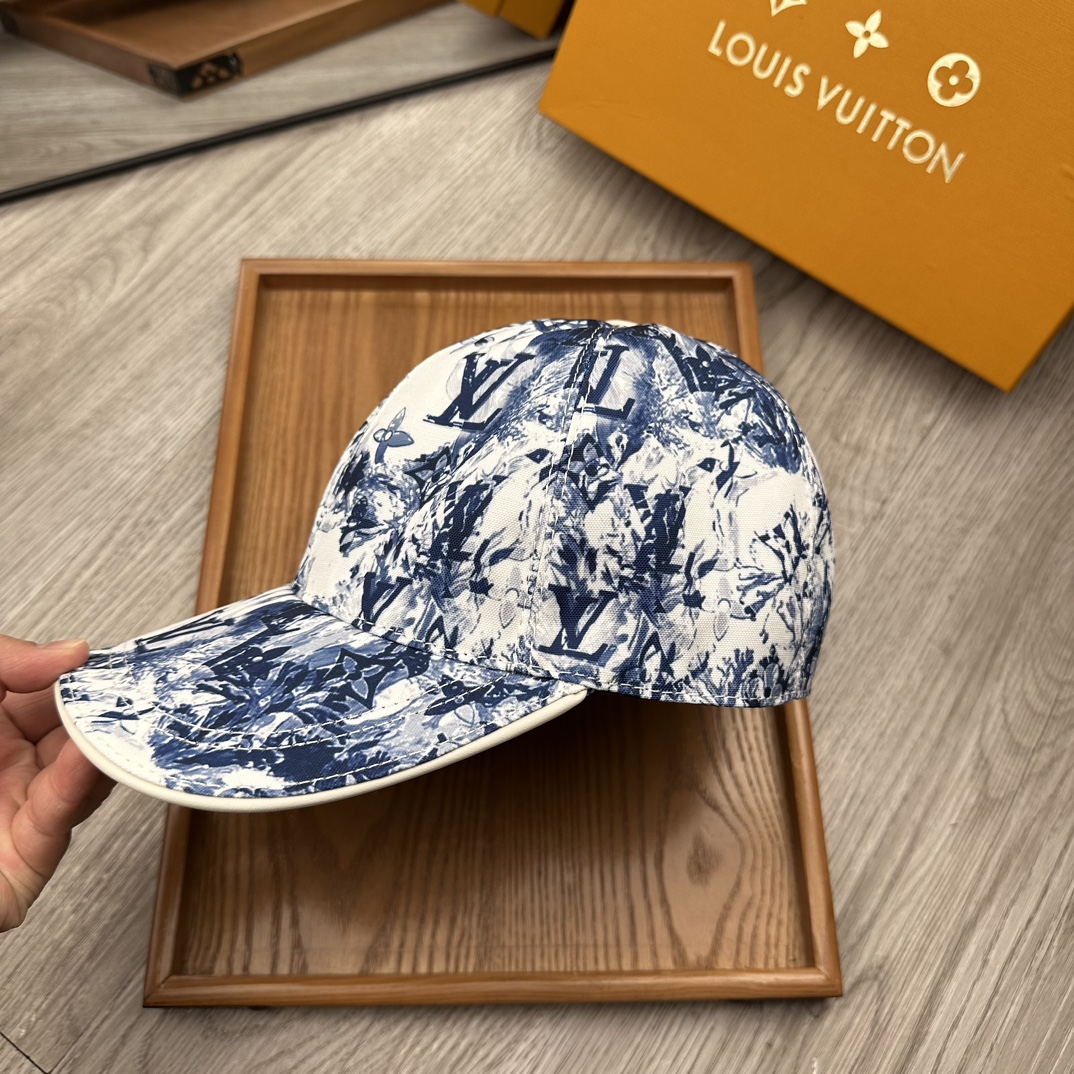 High-End Fashion Hats: Handcrafted with Care and Quality Materials - 图片 7