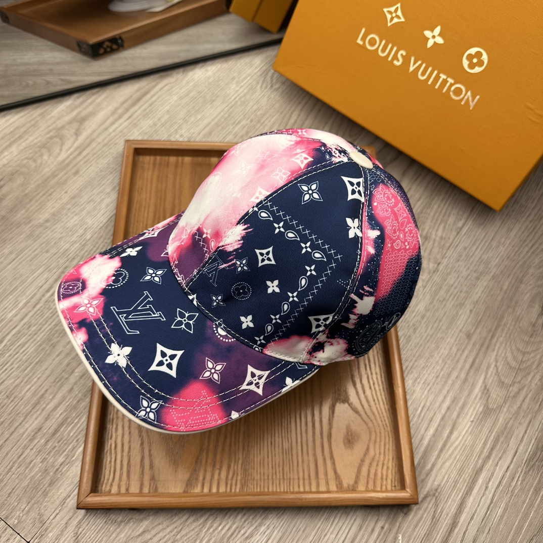 High-End Fashion Hats with Oxford Material and Leather Details - 图片 3