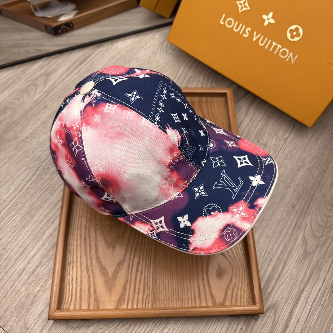 High-End Fashion Hats with Oxford Material and Leather Details - 图片 4