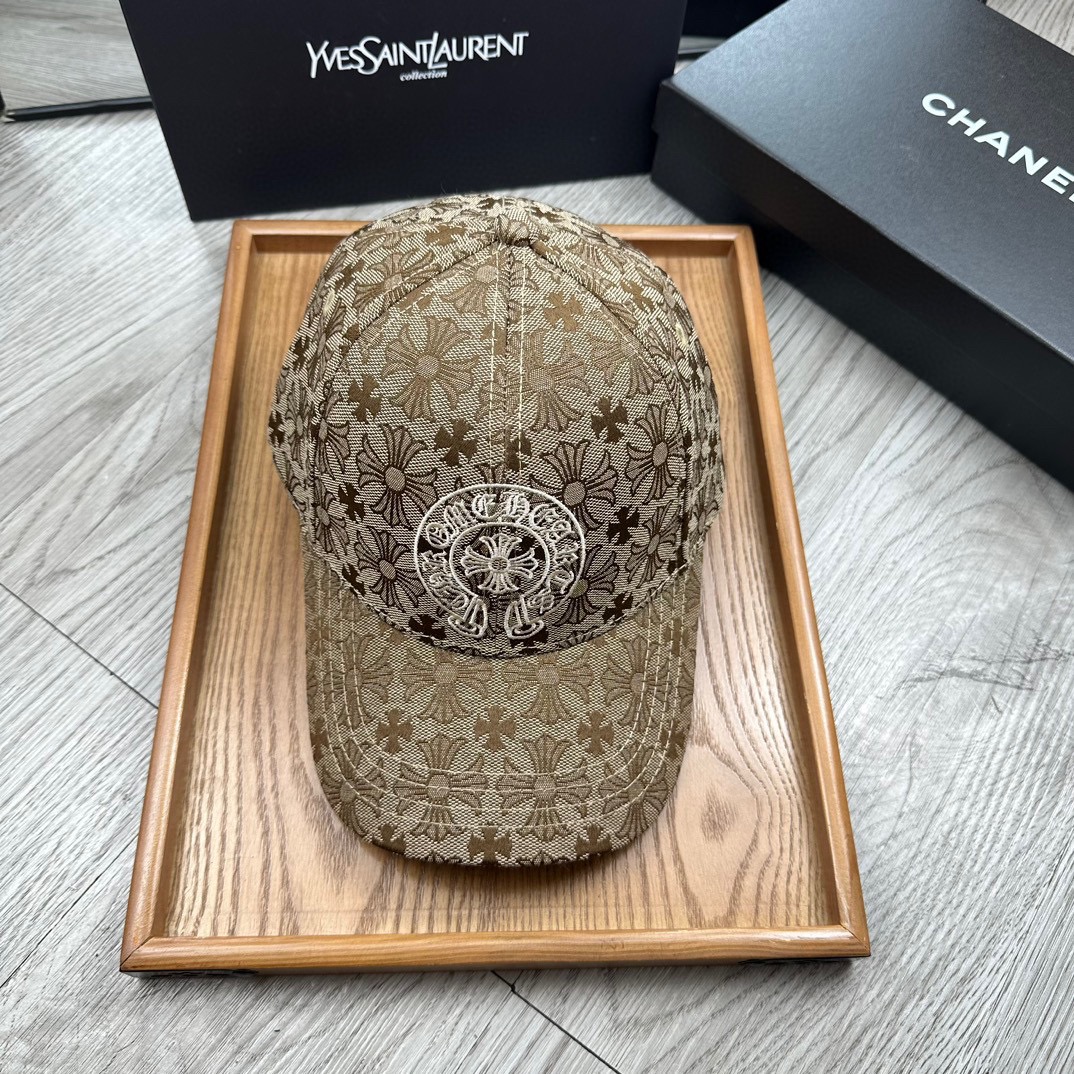 克罗心。【配防尘袋】新品棒球帽！材质：纯棉！透气性好！春天挡风，夏天防晒必备单品！颜色大气！款式新颖别致好搭配衣服！实用