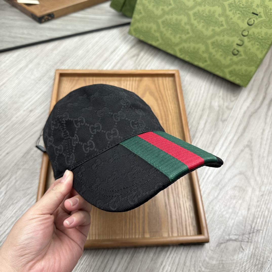 High-End Fashion Hats: Quality Oxford Material, Cow Skin, Unique Details. - 图片 5