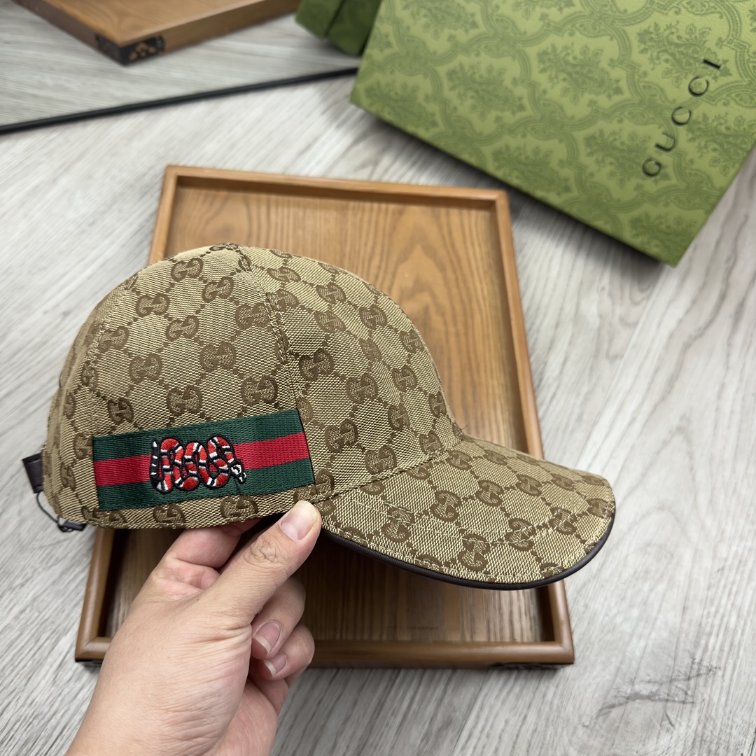 High-End Fashion Hats: Quality Oxford Material, Cow Skin, and Fine Details - 图片 6