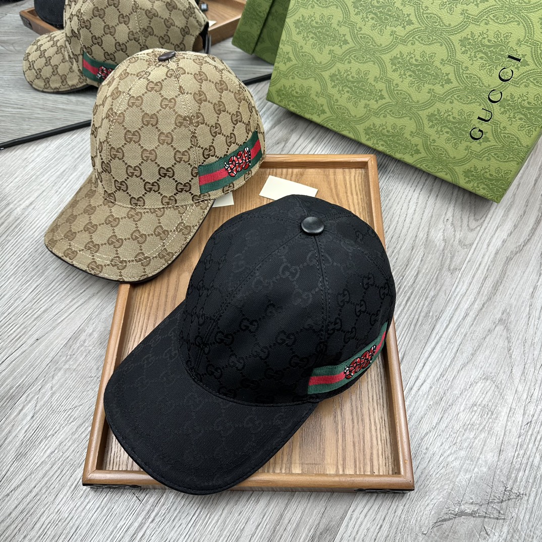 High-End Fashion Hats: Quality Oxford Material, Cow Skin, Unique Details.