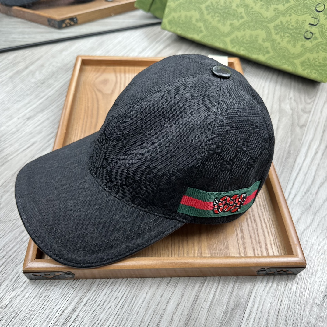 High-End Fashion Hats: Quality Oxford Material, Cow Skin, Unique Details. - 图片 3