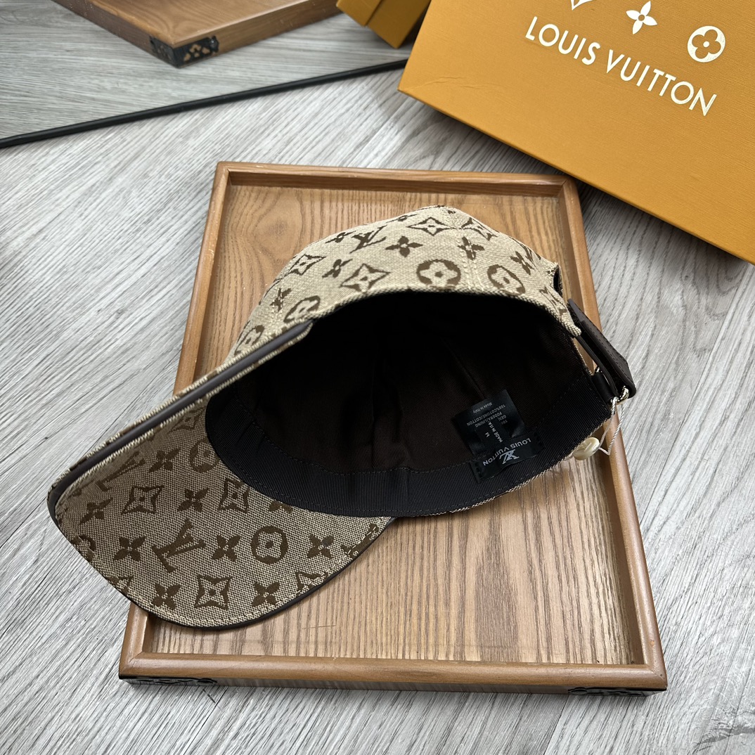 “High-End Floral Collection: Fashionable Hats with Oxford Material and Cow Skin” - 图片 9