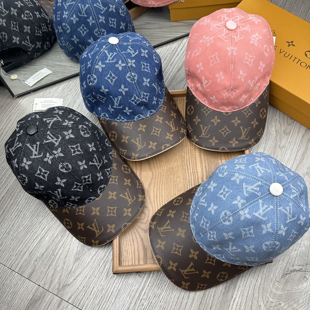 NO:207386,.L home. denim leather hat style [Super A quality] latest model!  Fashion trend, high-end workmanship!  Every hat is made with care!  Oxford material!  First layer of cowhide!  It is equipped with a box, dust bag, extraordinary quality, and details are also very important. Leather cap nails, leather adjustment belt!  Hat Straw Hat Fisherman Hat Baseball Hat, Hats, louis vuitton, espadrilles, cowhide, hats19860909.L家.牛仔拼皮帽款【超A品质】最新款！时尚潮流,高端做工！每一个帽子都是用心之作！牛津材质！头层牛皮！配盒子、防尘袋、非一般的品质,细节也很重要.真皮帽钉,真皮调节带！帽子草帽渔夫帽棒球帽,帽子,louis vuitton,espadrilles,cowhide,hats,hat
