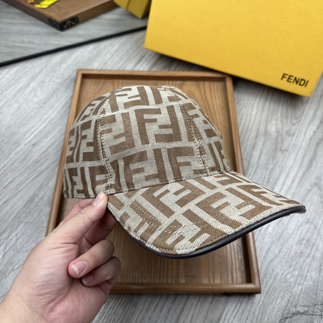 High-End Leather Hats: Quality Craftsmanship and Unique Details - 图片 4