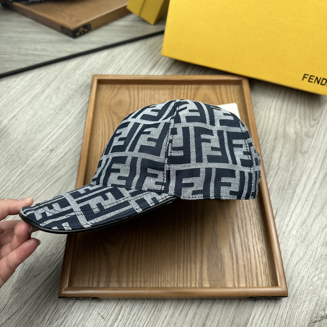 High-End Leather Hats: Quality Craftsmanship and Detail-Oriented Design - 图片 6