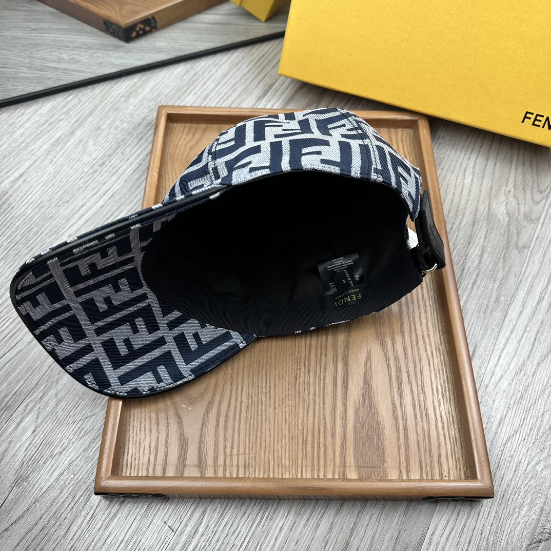 High-End Leather Hats: Quality Craftsmanship and Detail-Oriented Design - 图片 7
