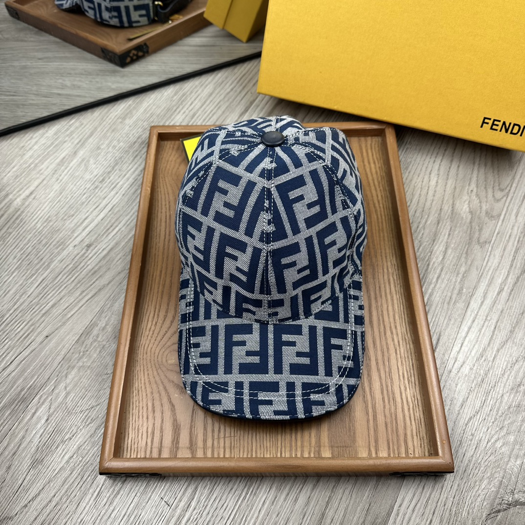High-End Fashion Hats: Quality Oxford Material, Cow Skin, Unique Details. - 图片 1