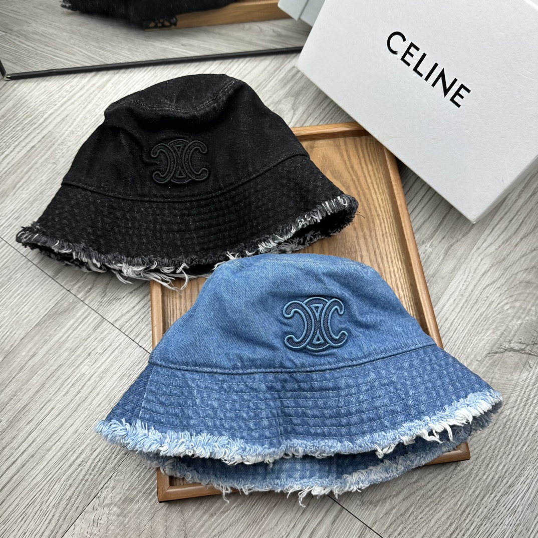 NO:207560,Special offer.Celin. [High-up version - Jacquard libble] Smudged denim embroidered fisherman's hat!  Classic styles, denim colors are very easy to match, and both cool and gentle long skirts are very suitable!  The number one trend of hats this year is definitely the fisherman’s hat!  This year's fisherman's hats are full of charm!  Authentic mold opening, very versatile, universal for both men and women!  Dear ones, please see the details!  The car line is neat!  High temperature printing!  Breathable and comfortable inner!  The color matching is simple and elegant!  !  Hat Straw Hat Fisherman Hat Baseball Hat, Hats, Celine, espadrilles, skirts, hats19860909特价.赛琳.【高版本-提花里布】晕染牛仔刺绣渔夫帽！经典款式,牛仔颜色非常好搭配,不管是酷飒的风格还是温婉的长裙都非常合适！今年帽子第一流行趋势绝对是渔夫帽！今年的渔夫帽满目玲琅！正品开模、非常百搭、男女通用！亲们可以看细节！车线整齐！高温印花！透气舒适内里！颜色搭配简约大方！！帽子草帽渔夫帽棒球帽,帽子,celine,espadrilles,skirts,hats,hat