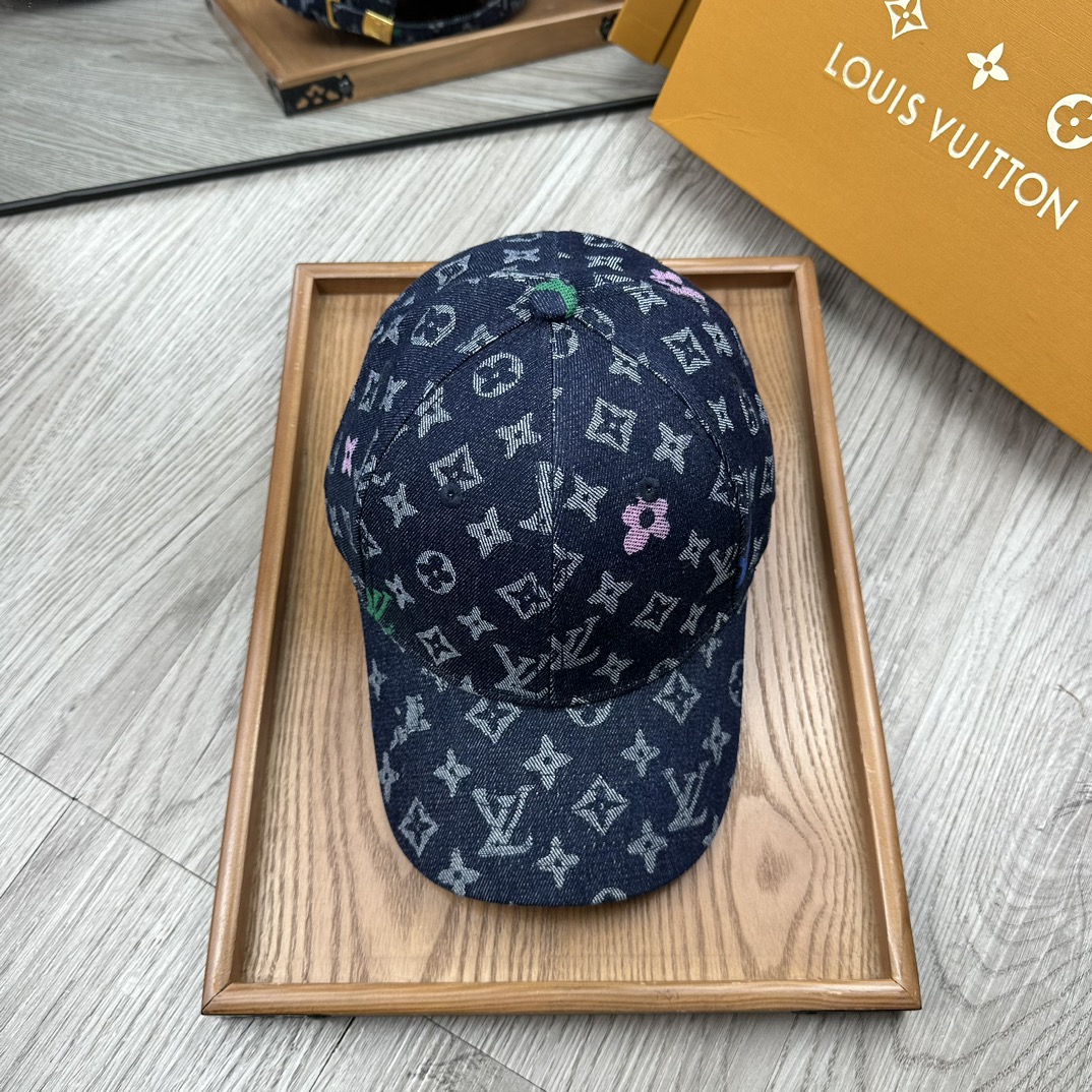 NO:209228,Special offer.L Home. [with dust bag] New baseball cap!  Pure cotton material!  Good breathability!  A must-have item for sun protection in spring!  Atmospheric color!  The style is novel and unique and easy to match with clothes!  Strong practicality and high-end quality!  It’s a good match~ It’s really good to watch!  !  Hat Straw Hat Fisherman Hat Baseball Hat, Hats, louis vuitton, espadrilles,hats19860909特价.L家.【配防尘袋】新品棒球帽！材质纯棉！透气性好！春天挡风,夏天防晒必备单品！颜色大气！款式新颖别致好搭配衣服！实用性强,高端品质！随心搭配～真的敲好看！！帽子草帽渔夫帽棒球帽,帽子,louis vuitton,espadrilles,hats,hat