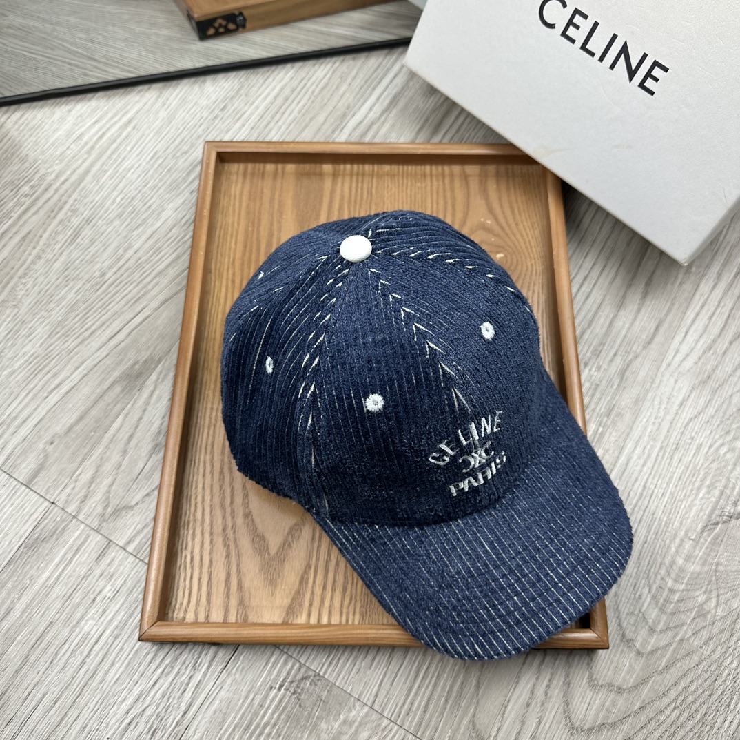 。赛琳。【配防尘袋】秋季新品棒球帽！材质：纯棉！透气性好！春天挡风，夏天防晒必备单品！颜色大气！款式新颖