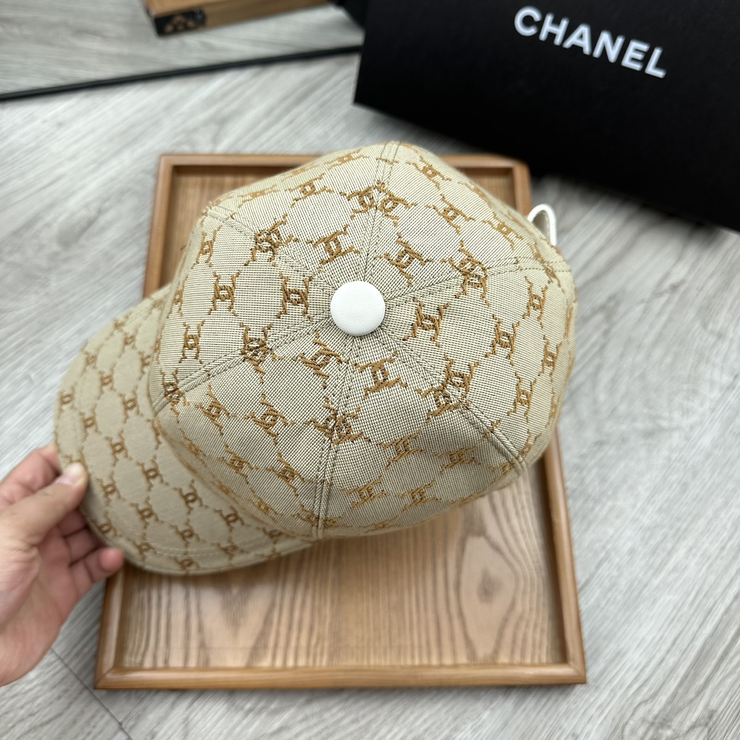 High-End Fashion Hats: Quality Oxford Material, Cow Skin, and Leather Details - 图片 8