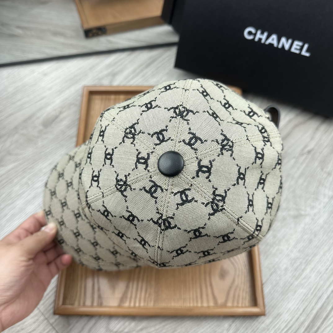 High-End Fashion Hats: Quality Oxford Material, Cow Skin, and Attention to Detail - 图片 8